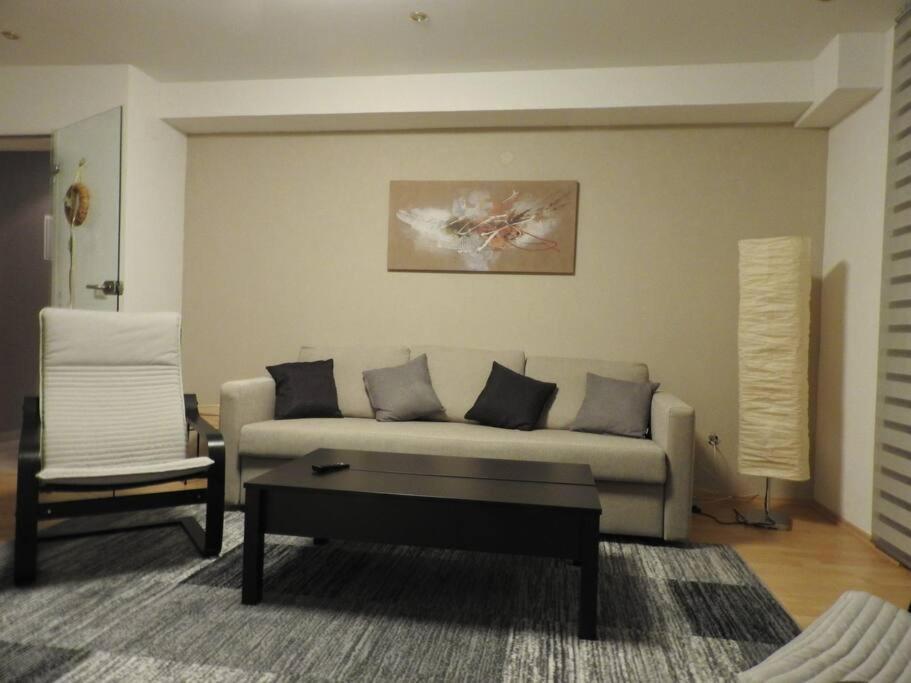 Schöne gemütliche Ferienwohnung mit Fernblick. Nalbach Exterior foto