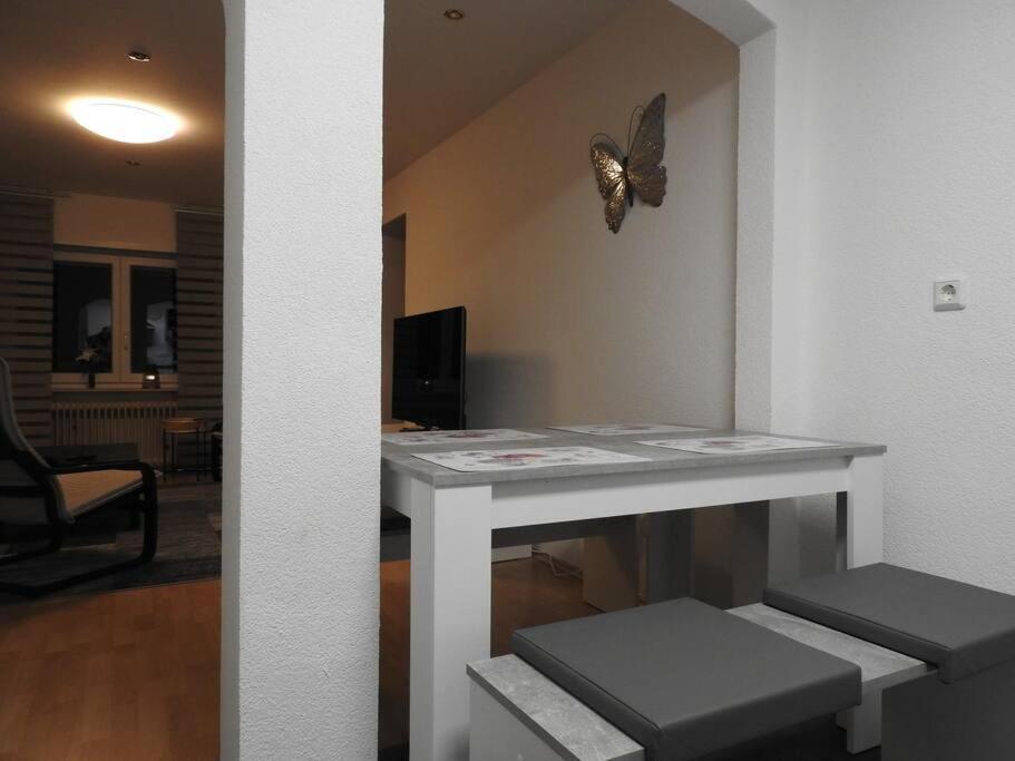 Schöne gemütliche Ferienwohnung mit Fernblick. Nalbach Exterior foto