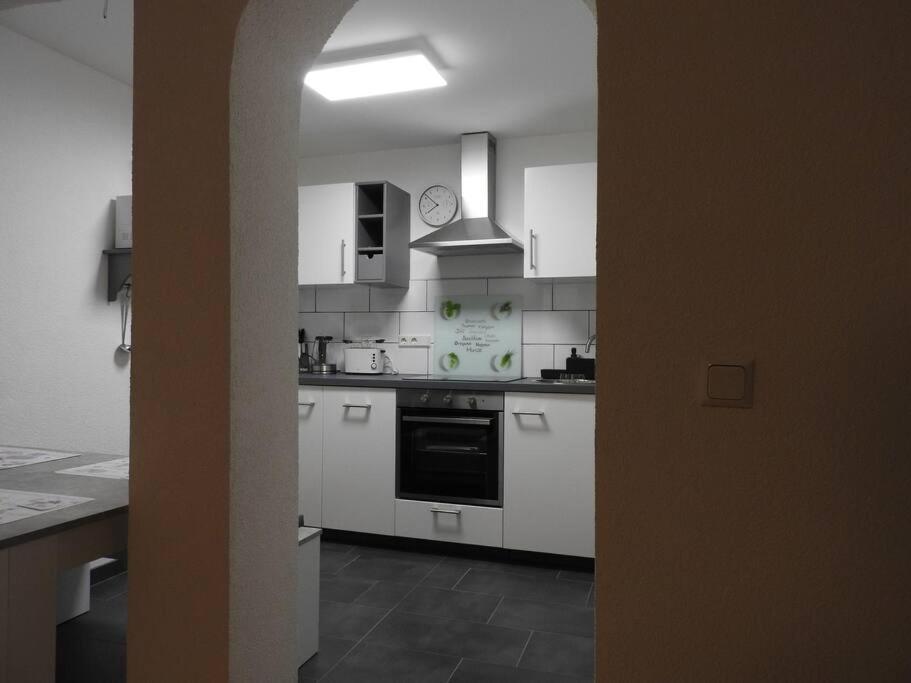 Schöne gemütliche Ferienwohnung mit Fernblick. Nalbach Exterior foto